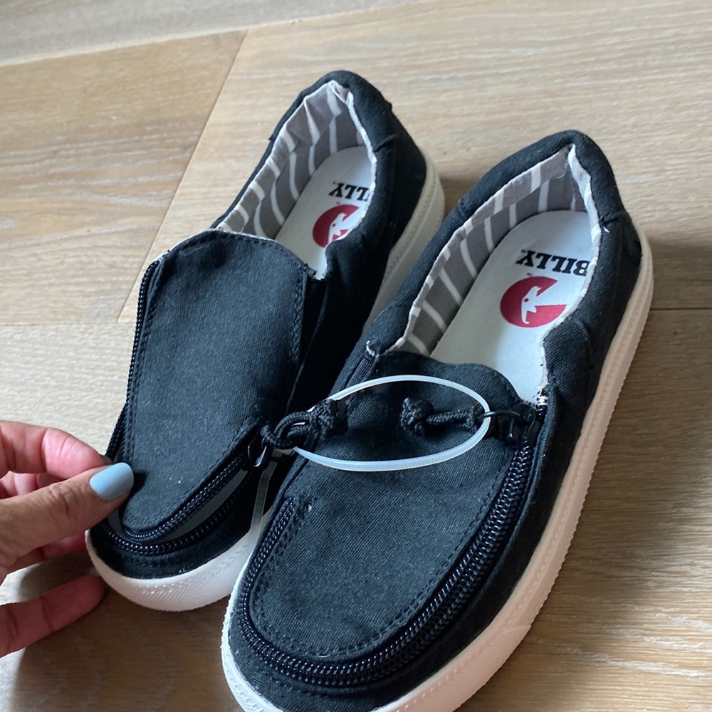 NWT Billy classic low shoe